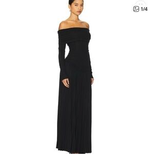 NWT Lioness Field of Dreams Maxi Black Off-Shoulder Long Sleeve Dress
